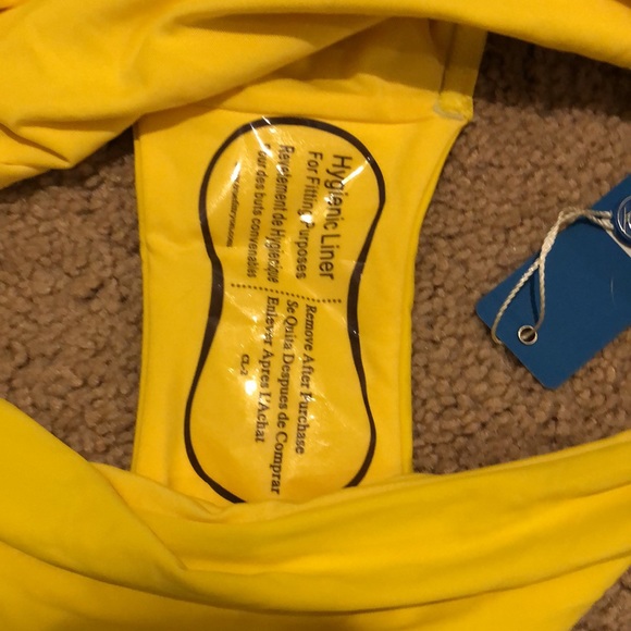 NWT women’s yellow bathing suit bottoms - Picture 3 of 4